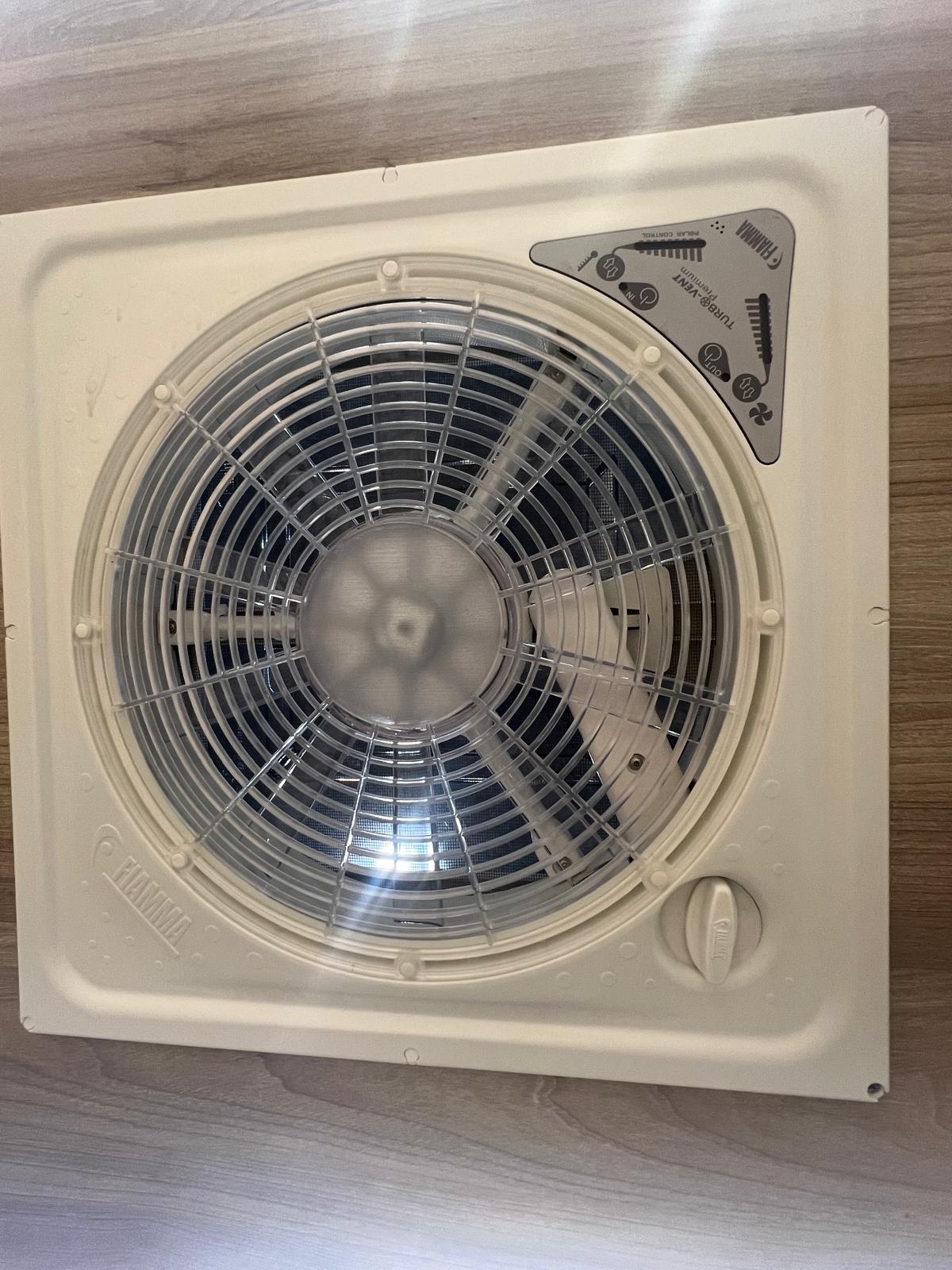 Instalación eléctrica completa para furgonetas camper y autocaravanas en Girona